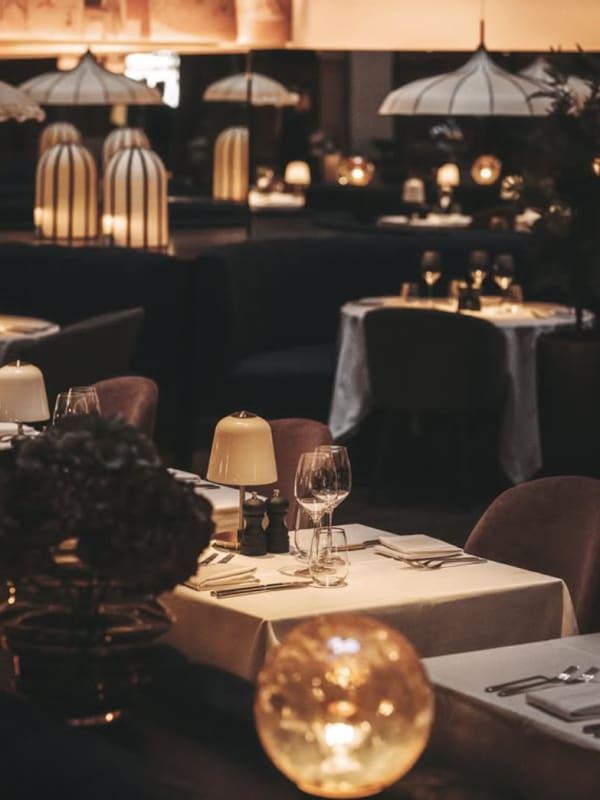Visuell storytelling för hospitality-varumärken med fokus på hotellupplevelser, atmosfär och premiuminnehåll.